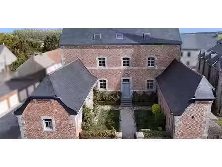 maison à vendre à graux pour € 800.000 avec 6 chambres à coucher
