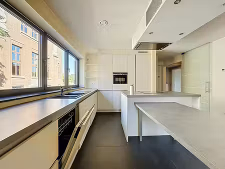 appartement te huur in zwijndrecht met 2 slaapkamers