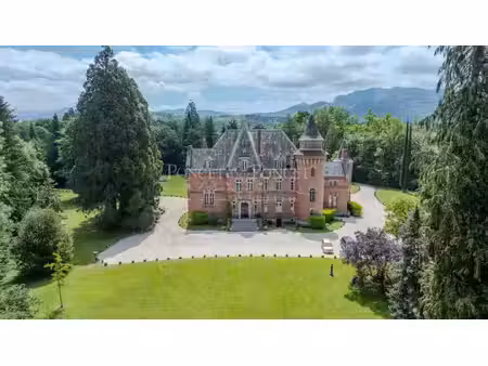 château à vendre