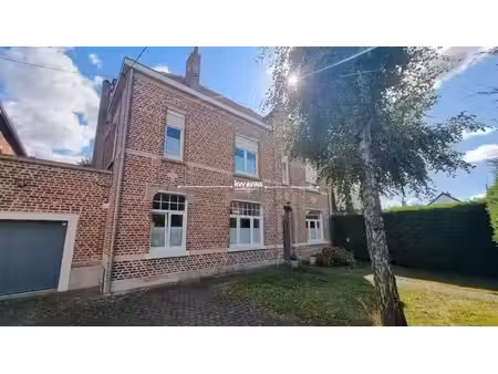 à vendre - maison bourgeoise  9 pièces située à merville (59660)