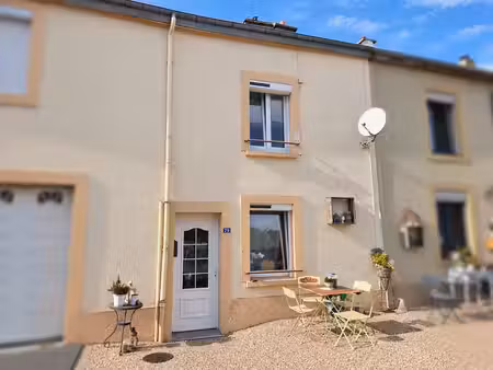 agréable maison idéale pour de nombreux projets