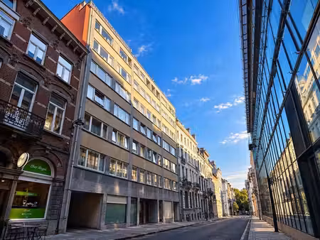 quartier europeen -magnifique appartement 1ch de +/-65m²