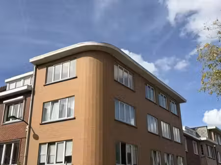 penthouse 2 chambres lumineux quartier calme