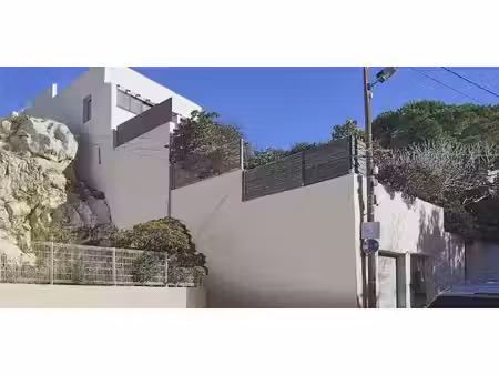 maison contemporaine avec piscine et jardin endoume - marseille 7ᵉ (13)