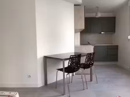studio de 28m2 à louer sur thiais