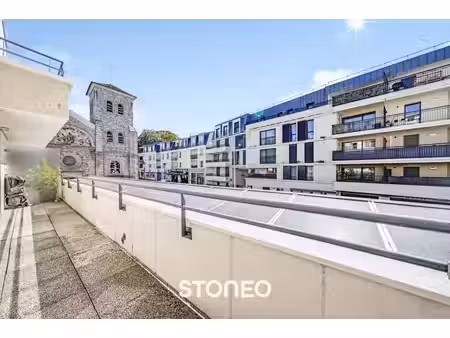 2 pieces i fresnes centre i grande terrasse