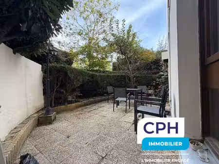 bel appartement en rez-de-jardin exposé sud/est