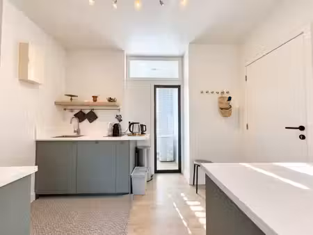 auderghem - appartement (1ch/1sdd) entièrement rénové