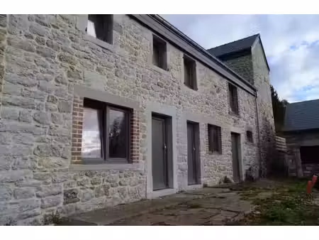 maison en pierre de caractère à rénover  138m²  epc a+