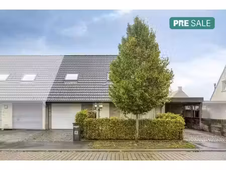instapklaar huis met 4 slaapkamers in hertsberge