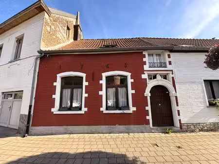 maison coup de coeur avec très grand jardin au centre