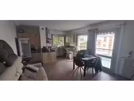 location meublée appartement 2 pièces 41 m² à cabourg (14390)  1 070 €