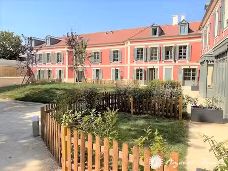 location appartement 3 pièces 70.83 m² à saint-germain-en-laye (78100)  2 400 €