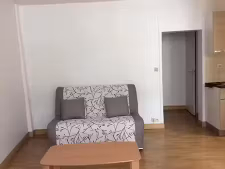 location appartement 2 pièces 33 m² à la ferté-milon (02460)  627 €