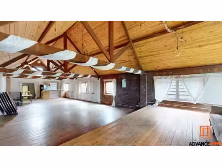 un seul bien  des possibilités infinies : 574 m² + jardin