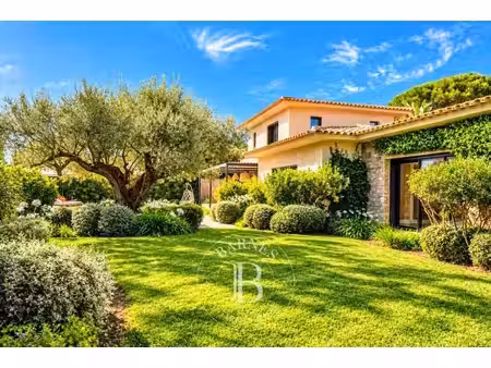 villa de 7 pièces de luxe en location ramatuelle  provence-alpes-côte d'azur