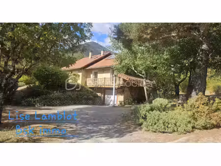 maison de 120 m² à la roche-des-arnauds