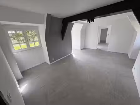 appartement 1 ch  1 sdb  neupré 