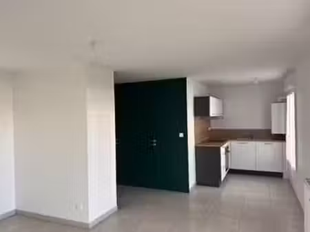 location appartement 2 pièces à ploërmel (56800) : à louer 2 pièces / 45m² ploërmel