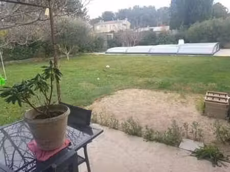 location maison meublé à monteux (84170) : à louer meublé / 60m² monteux