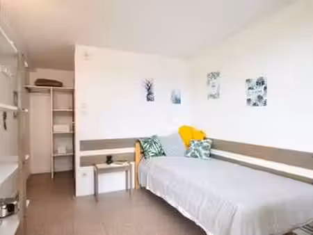 location appartement t1 meublé à écully (69130) : à louer t1 meublé / 15m² écully
