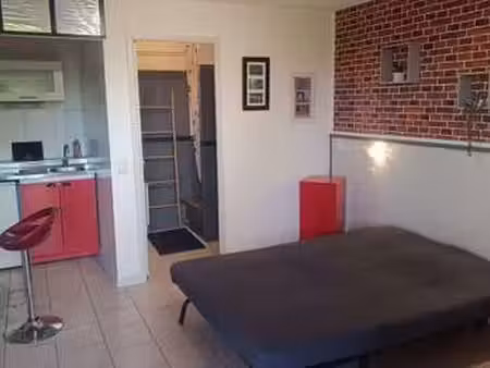 location appartement t1 meublé à sainte-savine (10300) : à louer t1 meublé / 20m² sainte-s