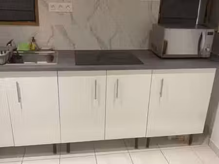 location appartement t1 meublé à bagnols-sur-cèze (30200) : à louer t1 meublé / 45m² bagno