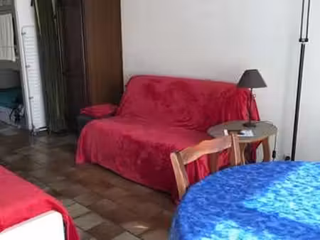 location appartement t1 meublé à saint-lary-soulan (65170) : à louer t1 meublé / 32m² sain