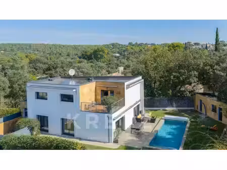 villa de luxe à vendre à aubais