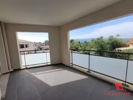 t2 trets résidence neuve terrasse