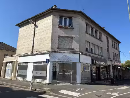 location local commercial 43m² meaux 77100