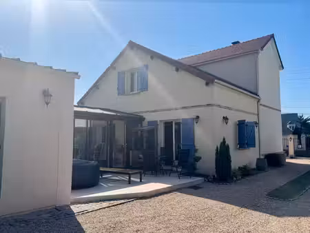 viarmes (95)  belle maison familiale de 140 m² sur terrain de 709 m² - entre particuliers