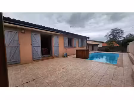 blagnac – maison de plain pieds avec piscine et studio indépendant – à deux pas du tramway