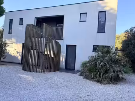 vente immeuble 16 pièces 316 m² à agde (34300)  1 350 000 €