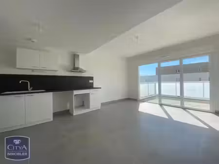 appartement à louer 3 pièces 59.9 m² - monteux (84) - 782€