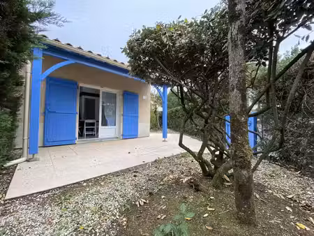 belle résidence paysagée avec piscine