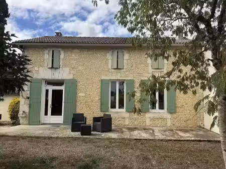 vente maison 7 pièces 173 m² à chantillac (16360)  267 750 €