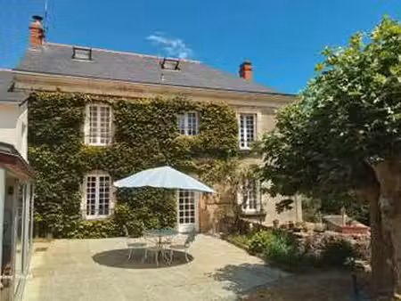vente maison à aubigné-sur-layon (49540) : à vendre / 260m² aubigné-sur-layon