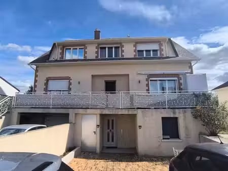 immeuble à saint-denis-de-l’hôtel (45550)