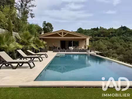 maison traditionnelle à la garde-freinet (83680)