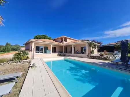 villa de 6 pièces de luxe en vente lanta  france
