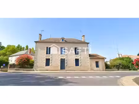 « elle ne paie pas de mine depuis la route et c’est tant mieux pour vous. »