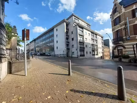 appartement à vendre à deux pas de la gare et du centre d'ar