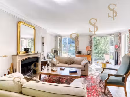 belle propriété familiale avec 2300m² de terrain