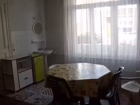 chambre de 18m2 à louer sur arras