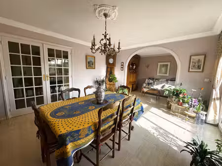 appartement t5 101 m2 avec grand garage