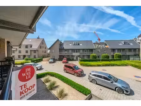 appartement de 2 chambres situé au calme avec de spacieuses