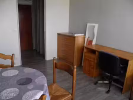 location appartement t1 meublé à ifs (14123) : à louer t1 meublé / 23m² ifs