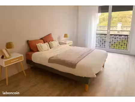 appartement 1 pièce 40 m²