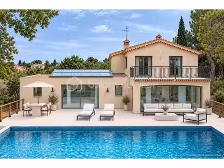 vente villa 6 pièces 225.63 m² à antibes (06600)  2 300 000 €